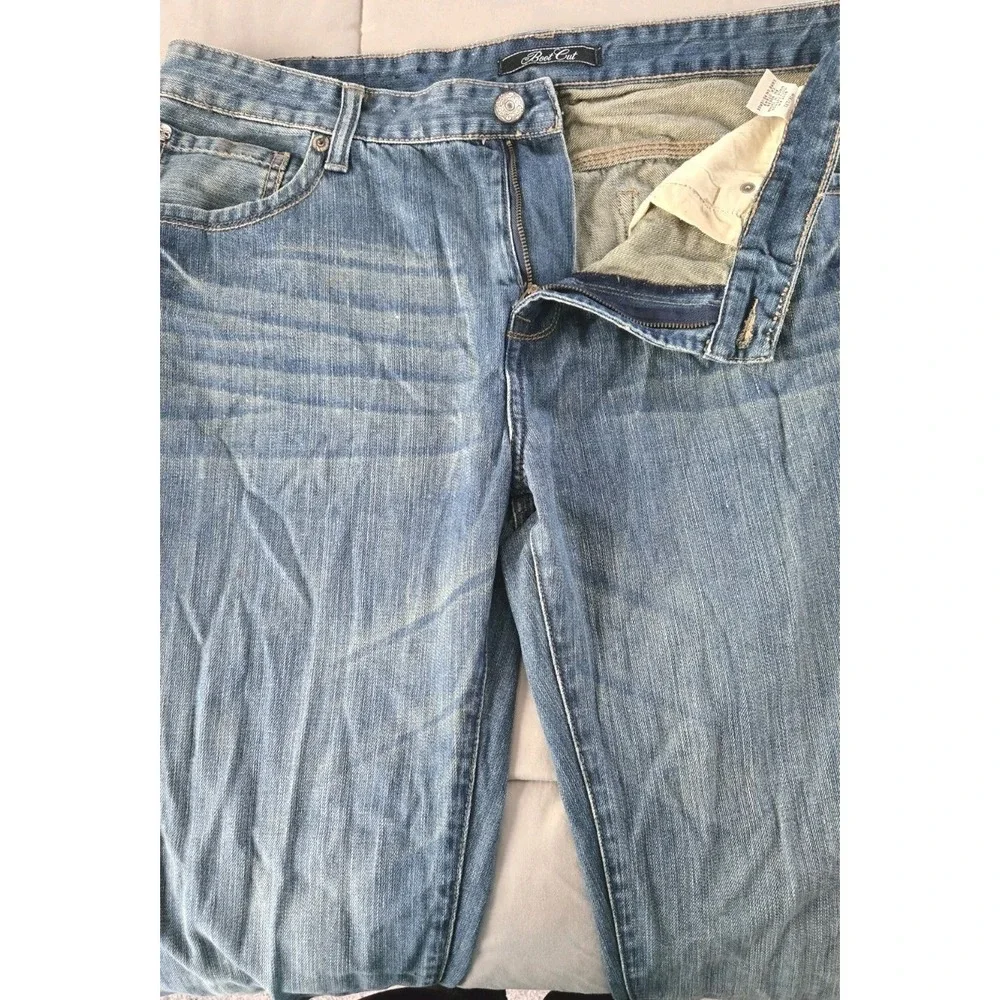 Marc Ecko Cut & Sew Boot Cut Jeans Mens 36x32 Y2K Skull Rivets Denim Pants